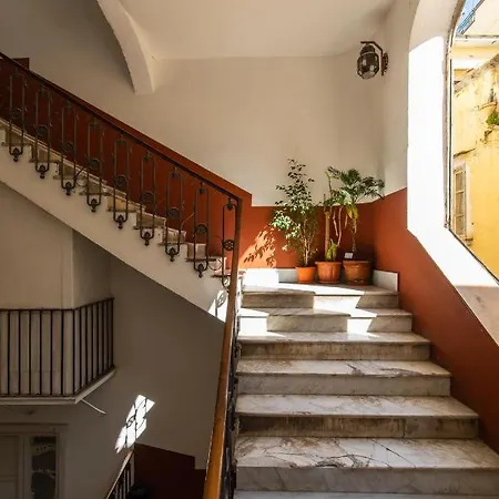 B&B Santa Chiara 나폴리