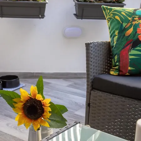 Donna Carmen Apartment