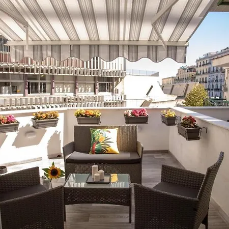 Apartment Donna Carmen Naples