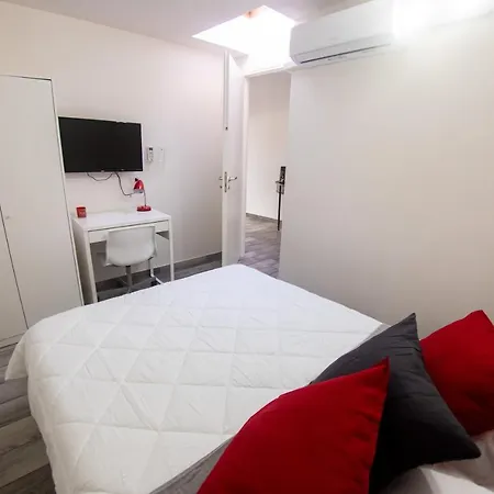 Donna Carmen Apartment Naples