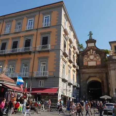 Apartmán Piazza Dante 22