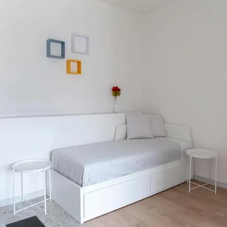 Guest house Allyoucantrip - Porto