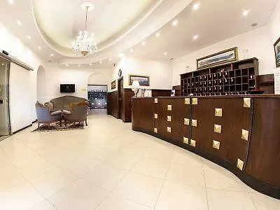 호텔 Grand Capodimonte 4*