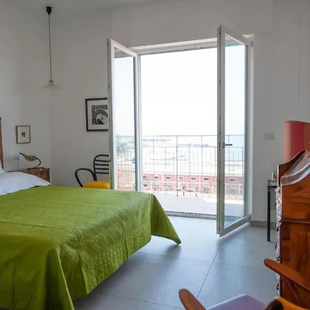 Ichome - Maison D'artiste Penzion