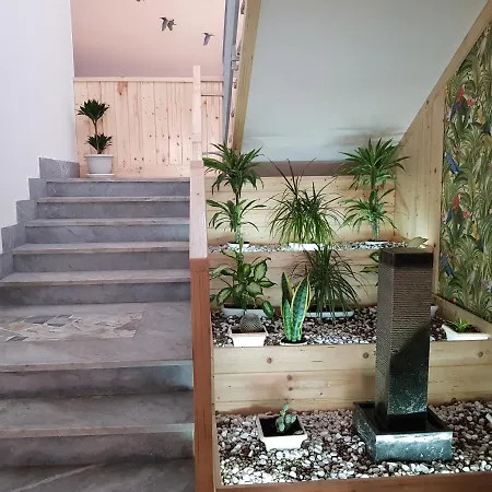 Casa Le Ali - Fraternita E Spiritualita Nel Cuore Di Naples