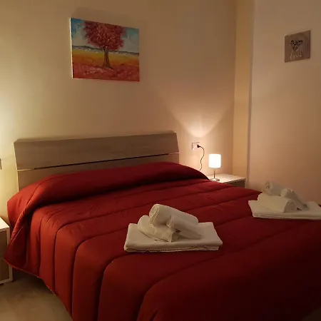 Casa Le Ali - Fraternita E Spiritualita Nel Cuore Di Bed & Breakfast Naples