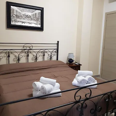 Casa Le Ali - Fraternita E Spiritualita Nel Cuore Di Bed & Breakfast