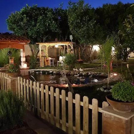 Bed & Breakfast Casa Le Ali - Fraternita E Spiritualita Nel Cuore Di Naples