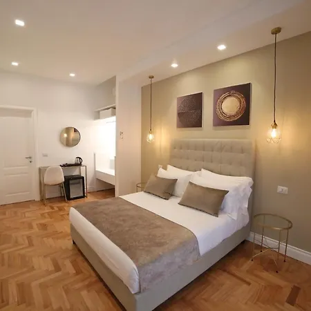 Sant'elmo Con Parcheggio Interno *