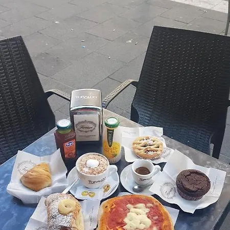 Queen Medina Centro Storico Naples