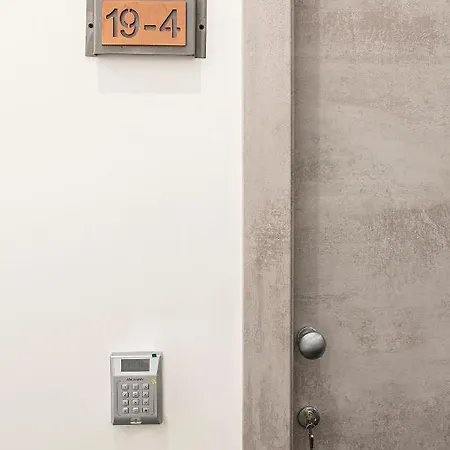 Konukevi Napul'e 19