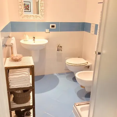 Neapolis Bellini 2* Neapel