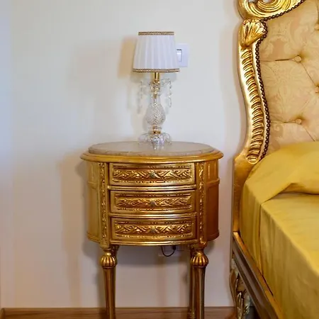 Relais Antica 3*