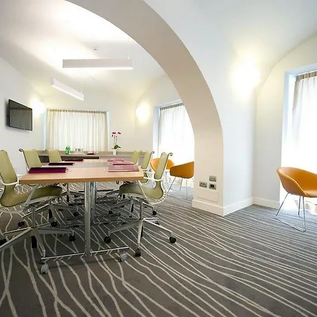 Mercure Centro Angioino Szálloda Nápoly