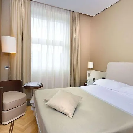Hotel Palazzo Esedra