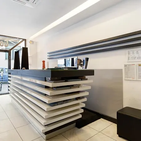 Hotel Golden 3*