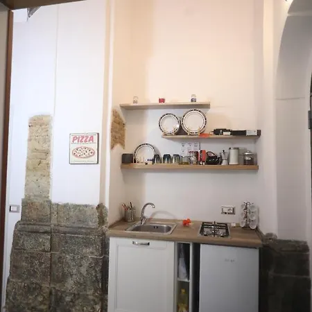 L'antico Borgo Angioino