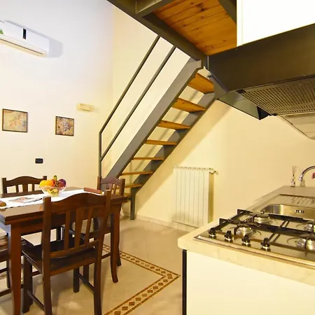 Case Cosi Apartments - Napoli