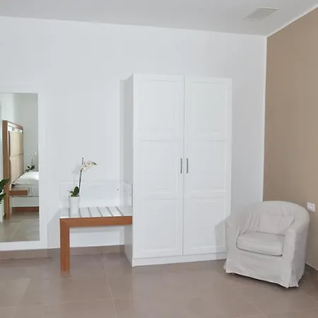 Bed & Breakfast La Movida 3*