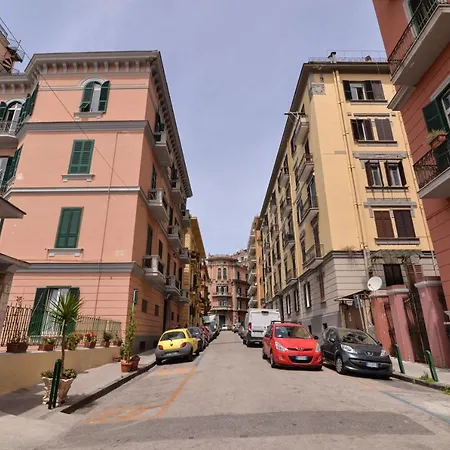 Bed In * Naples