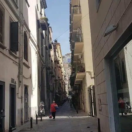 Bed & Breakfast Ai Baretti 2 Napoli