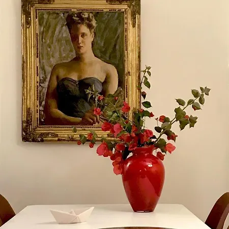 Baru In Chiaia Bed & Breakfast Naples