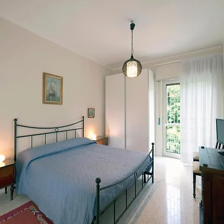 Le Rondini Bed & Breakfast *