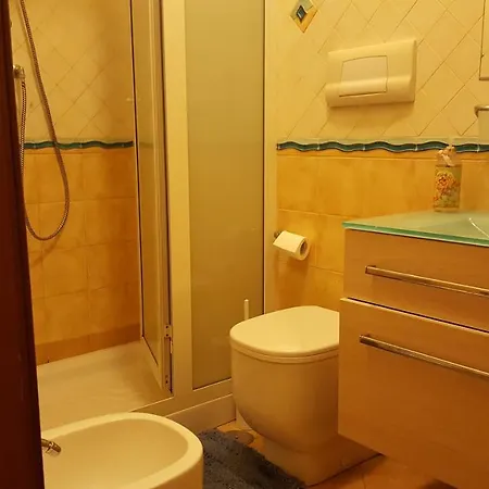 Spina Nocleg ze śniadaniem Neapol