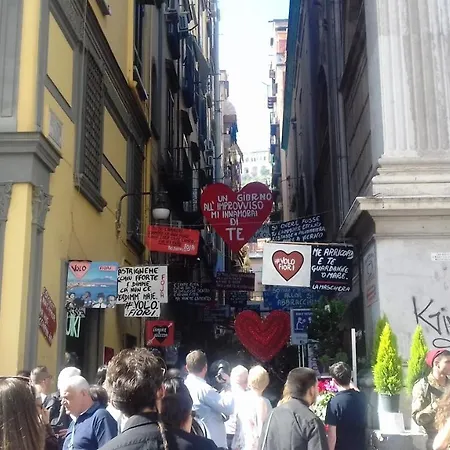 Toledo Street Alojamento de Acomodação e Pequeno-almoço Nápoles