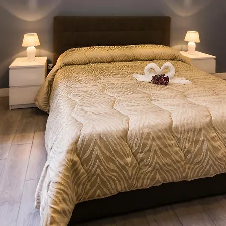 Bed & Breakfast Glamour B&B