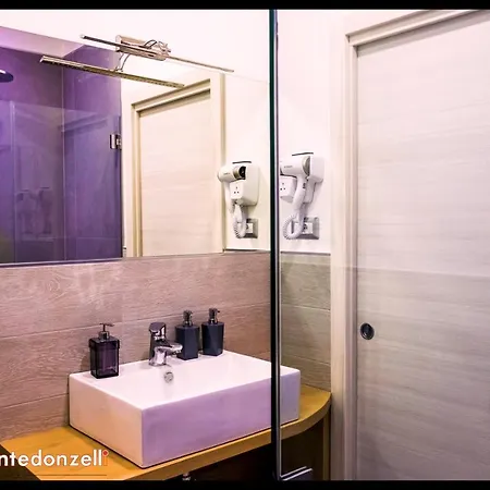Montedonzelli Bed & Breakfast 2*