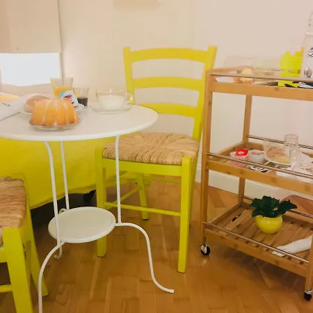 Bed & Breakfast Il Faro Di Serapide Naples