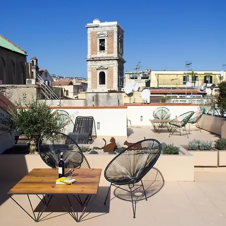 Schiara Bed & Breakfast Naples
