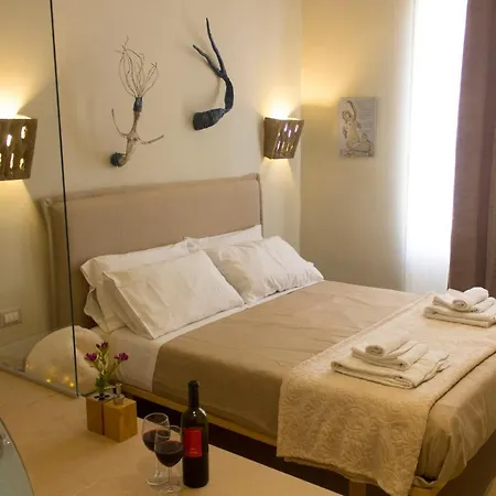 Schiara 3* Naples
