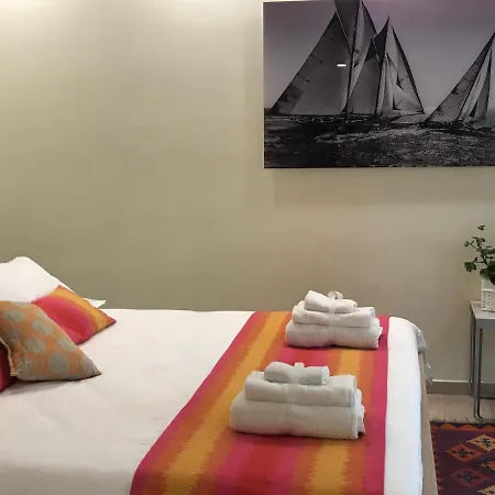 Baru In Chiaia Bed & Breakfast