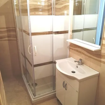 فندق مبيت وإفطار Domusrealstella