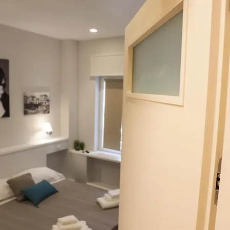 Bed & Breakfast Palepoli House *