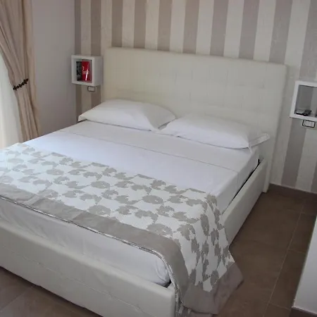 Philip Royal Bed & Breakfast 3*