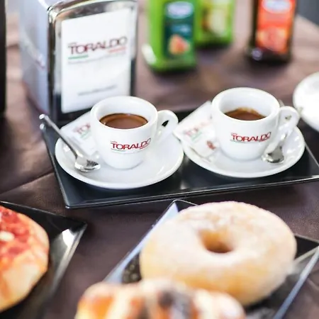 Palepoli House Bed & Breakfast