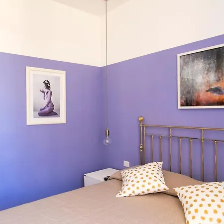 A Casa Di Nina 2* Naples