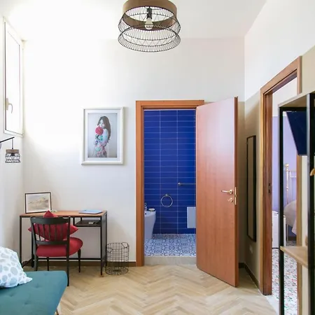 Bed & Breakfast A Casa Di Nina Naples