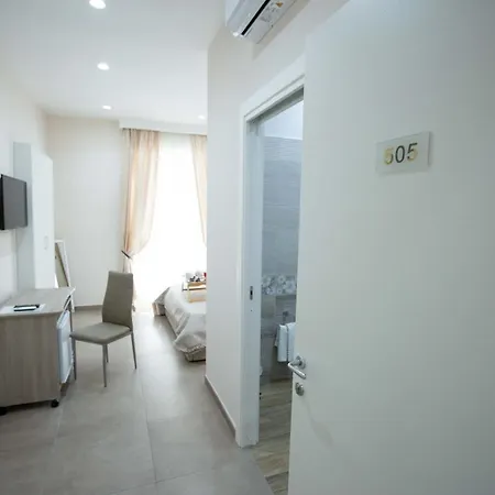 Bed & Breakfast Philip Royal 3*