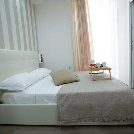 Bed & Breakfast Philip Royal 3*