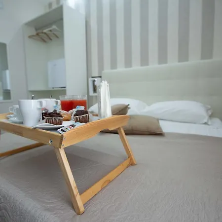 Philip Royal 3* Naples