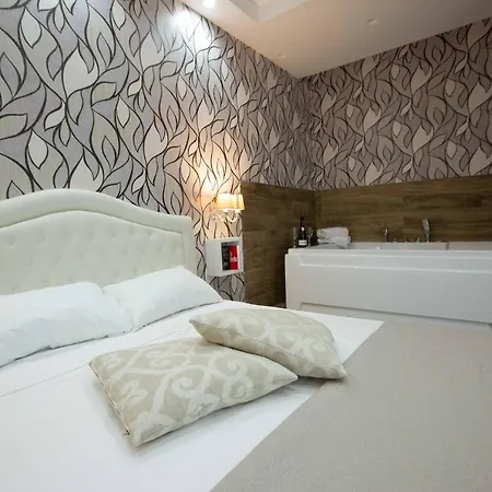 Philip Royal 3* Naples