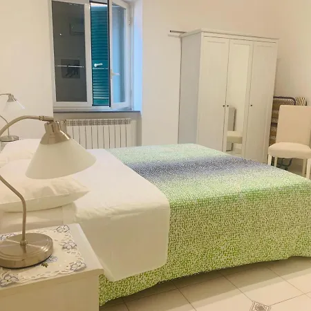 Bed & Breakfast Miss Emily Vesuvio Pollena Trocchia