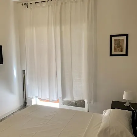 Alexander Bed & Breakfast Napoli