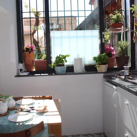 Apartment Dimora Via Col Vento Naples