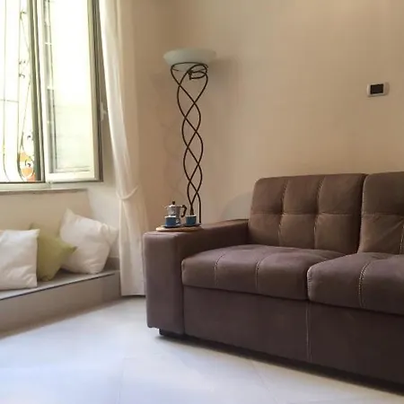 Santi Apostoli House Napoli