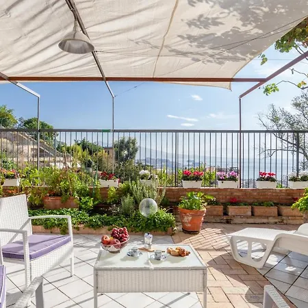 Casa Rosa - Sea View & Terrace Neapel
